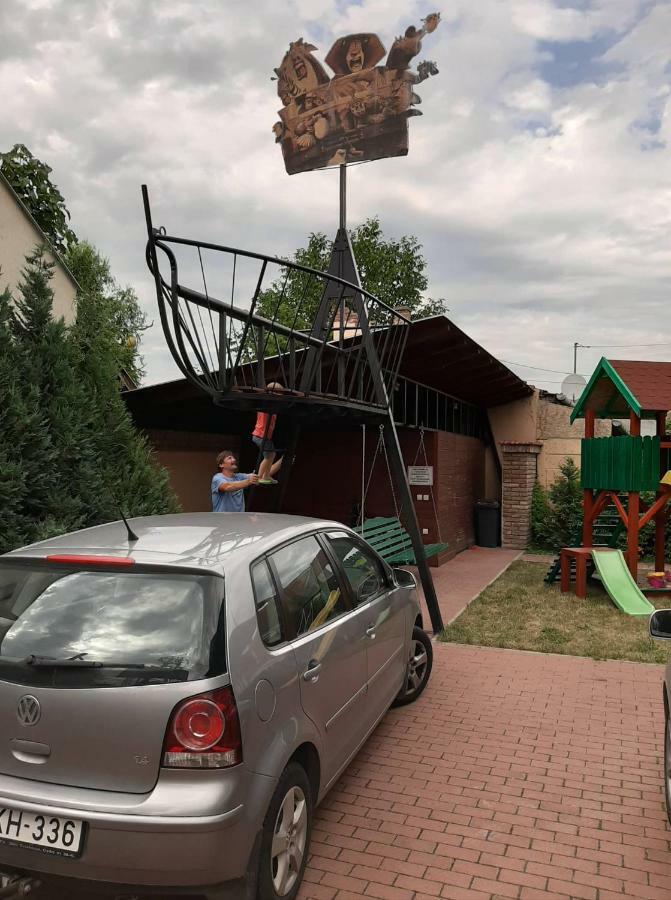 Gyulai Mesehaz Apartman Exteriör bild